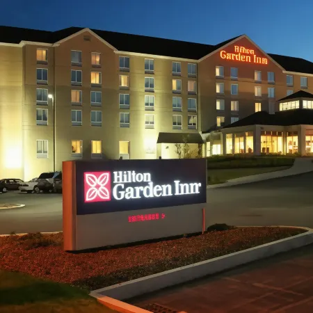 Hilton Garden Inn Halifax Airport Отели в г. Гофс