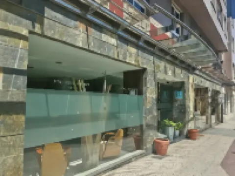 Hotel Gran Regente Hotels near Church of Santa María de la Corte