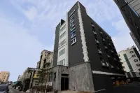 Incheon Illuwa Hotel Hôtels à proximité de : Incheon Coastal Passenger Terminal