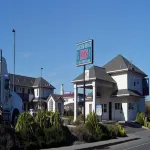 Anchor Beach Inn