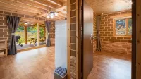 Muju Heukjip Jeongwon Pension - Homestays