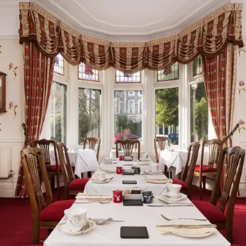 Lincoln House Hotel