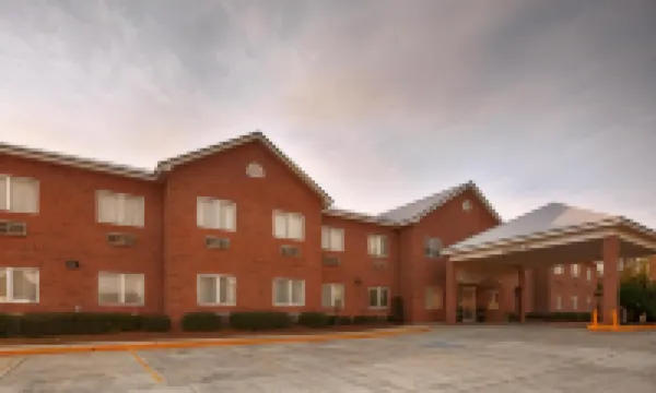 Americas Best Value Inn Wiggins Hotel di 