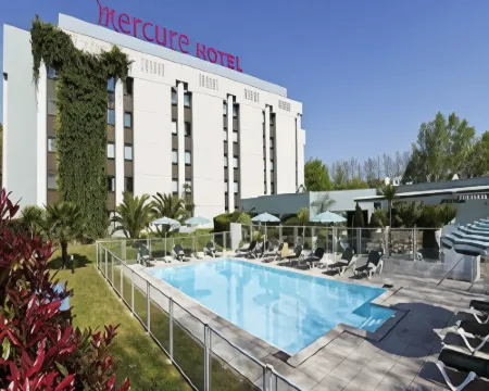 Hôtel Mercure Pau Palais des Sports Hoteles en Pau