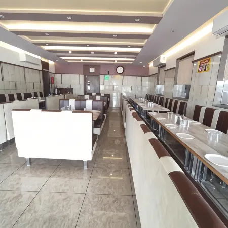 Hotel Pragati