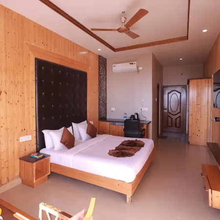 Blue Pine Resort