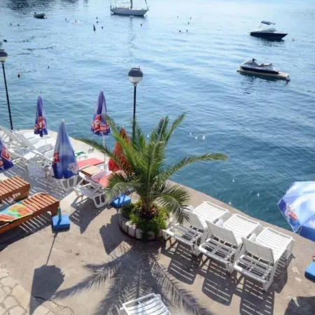 Apartments Roza