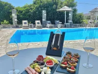 Agrabeli Paros - สระว่ายน้ำแบบอินฟินิตี้