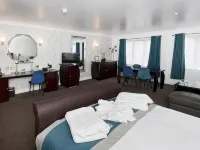 Basingstoke Hotel Hotels in Hook