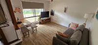 Pet-Friendly Quindalup studio close to the beach.