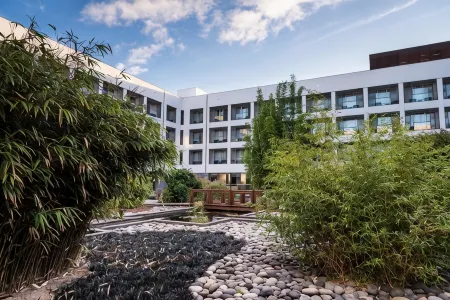 Azoris Royal Garden – Leisure & Conference Hotel
