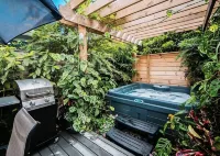 Serenity Bungalow by the Beach with Resort Style Pool & Private Hot Tub