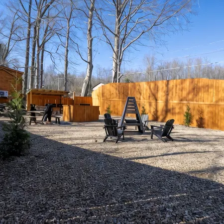 Cabin Apt 20Min to Gatlinburg Across from Ntl Park GameRoom+FirePit+Pet Friendly