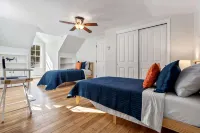 Good Tidings Stay for 8! - Homestays