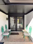 Pool, Heated Spa, Sports Court, BBQ