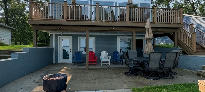 Escape to a lakeside cabin with stunning panoramic views of Ottertail Lake Ξενοδοχεία στην πόλη Otter Tail County
