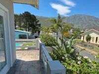Moments Guesthouse, Kleinmond - 4-Star
