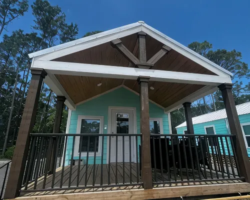 Cozy Cabins-Pet friendly, newly renovated, WiFi, kitchen, 2 bedroom Hotels in Steinhatchee
