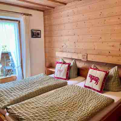 Ferienwohnung mit Tollen Bergblick. Haustierfreundlich! Rooms