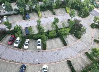 Longing Seaview Apartment (Dongdaihe Shanhai Tongwan Branch) - parking