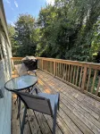 Cozy Step-Free House Near the Downtown Waterfront & Ferry - balcony