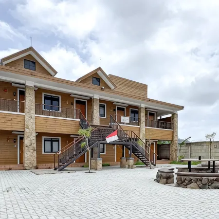 Urbanview Wichita Syariah Cabin Maribaya