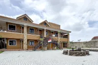Urbanview Wichita Syariah Cabin Maribaya Hotels in 