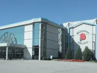 DoubleTree by Hilton Chicago O'Hare Airport-Rosemont Hotels in Rosemont