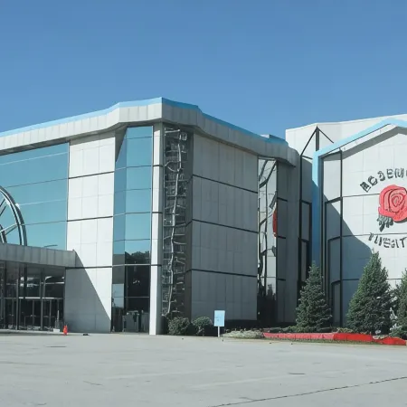 DoubleTree by Hilton Chicago O'Hare Airport-Rosemont