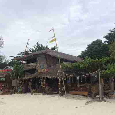 Varin Beach Resort Hotel Exterior