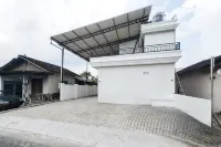 RedDoorz Fortuna Infinity Near Alun Alun Sragen