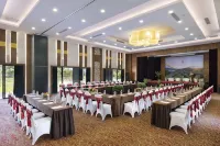 Serena Kim Boi Resort - Hoa Binh - parking