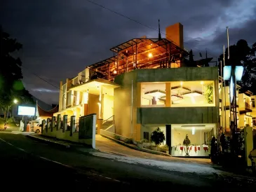 Royal Denai View Hotel