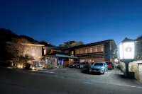 Nishiizu Koyoi - parking