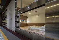 J・Garden Shin-Osaka Capsule Hotel - Capsule Hotels