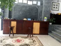 Eryuan Yangnanhua Homestay - parkir