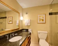 DoubleTree by Hilton Fort Lee/George Washington Bridge - Gym