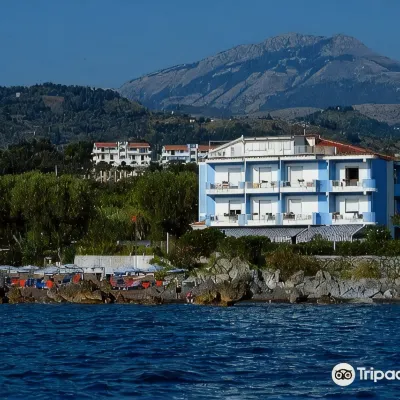 Beach Hotel Terracotta Отели рядом с достопримечательностью «Пляж Фьюмичелло»