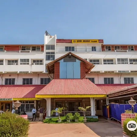 Hotel Sharada International