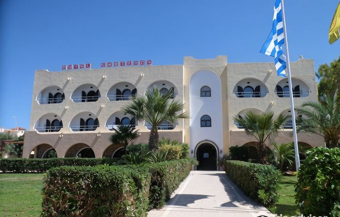 Karteros Hotel