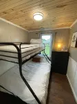 1000 Islands Waterfront Cottage - 鄉村度假屋