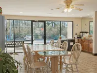Super 8 by Wyndham Ocean Springs Biloxi