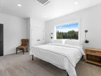 Three Primary Suites: Family and Dog Friendly Hotels in McCall