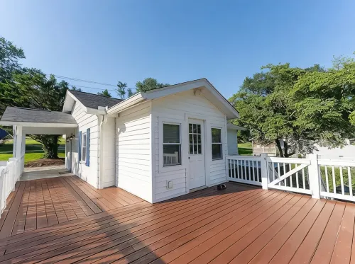 Charming 2-bedroom house in Clemson 4mi. from Death Valley and 1mi. from Mac's