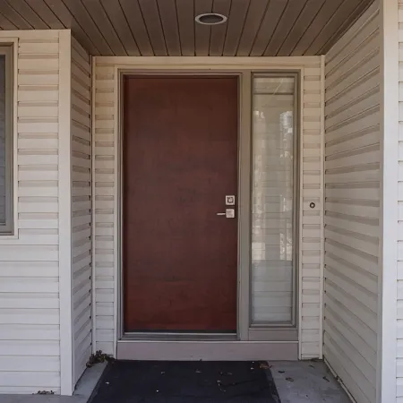 Quiet 3 BDR Home- private sauna & skyline view- close to downtown & Mayo Clinic