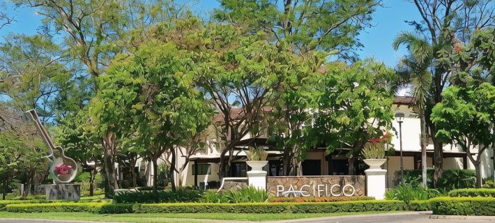 Pacifico Luxury 3B/2B condo, 10 minutes walk to the beach Отели в г. Сардиналь