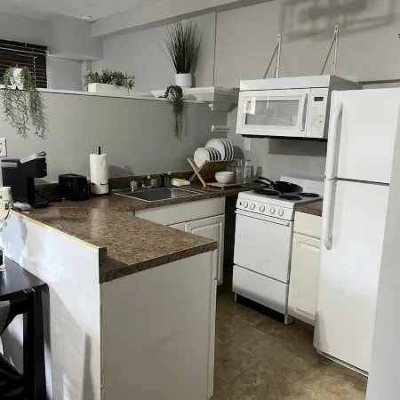 Historic 2nd-Floor Studio in Heart of Morgantown