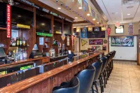 Holiday Inn Weirton - Steubenville Area by IHG - bars