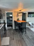 Cozy Lake Cottage on Dewart Lake , 1 Mile from Blue Barn Berry Farm, Hottub! - 3-Star