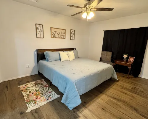 Texas Sun House Hotels in McCulloch County